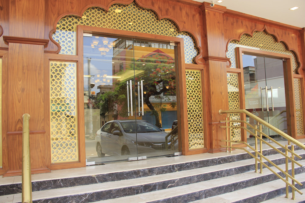 Ambaari Hotel