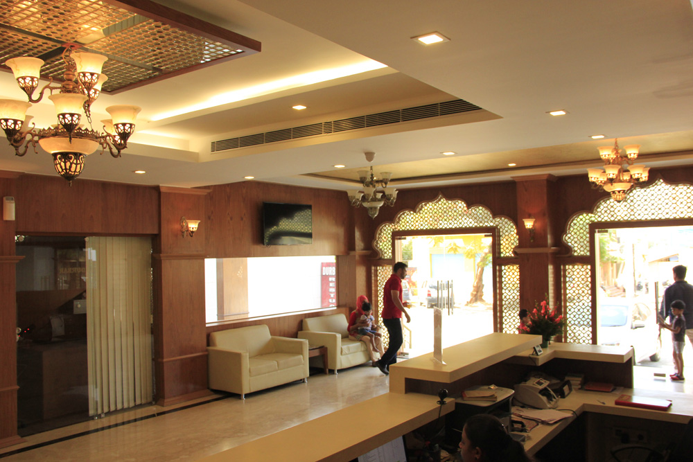Ambaari Hotel